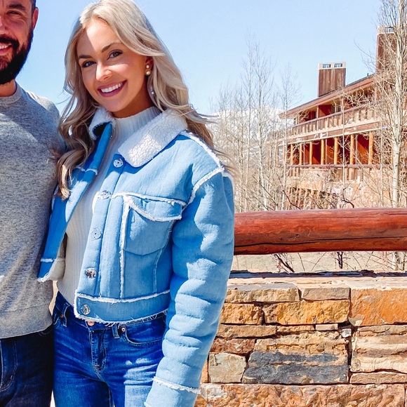 LOVERS + FRIENDS JACKET - Picture 9 of 9